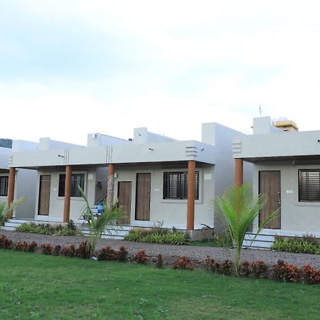 Shri Balaji Resort Ellora Bagian luar foto